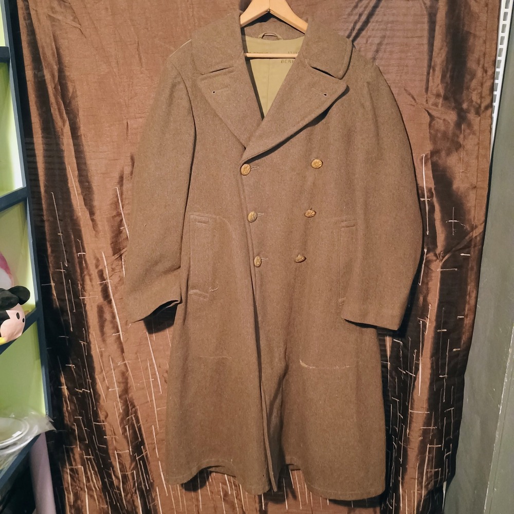 Vintage WWII US Army Wool Overcoat Double Breasted Brown Military Greatcoat 38R